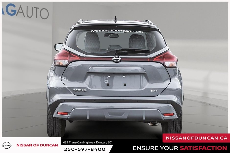 2023 Nissan Kicks SR-4