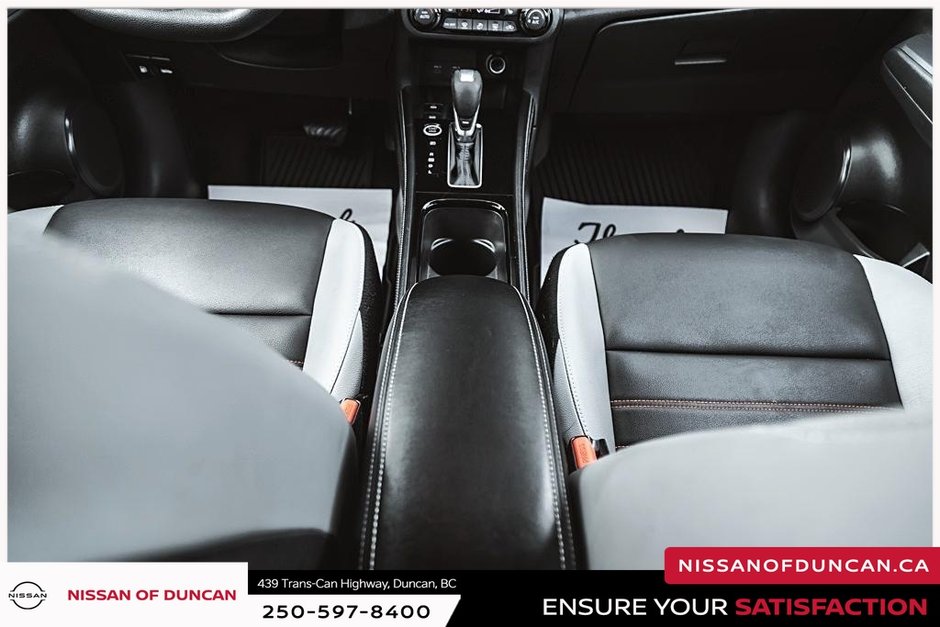 2023 Nissan Kicks SR-21