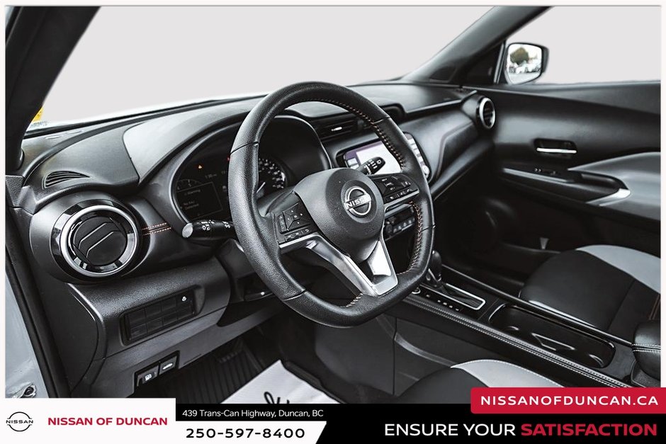 2023 Nissan Kicks SR-11