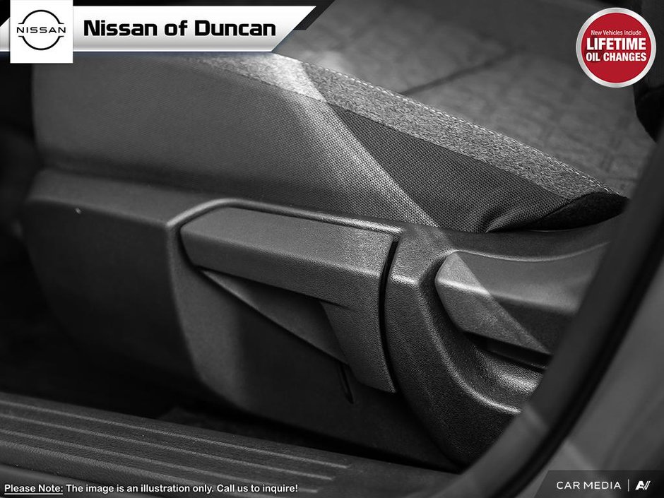 2025 Nissan Kicks SV PREMIUM-25