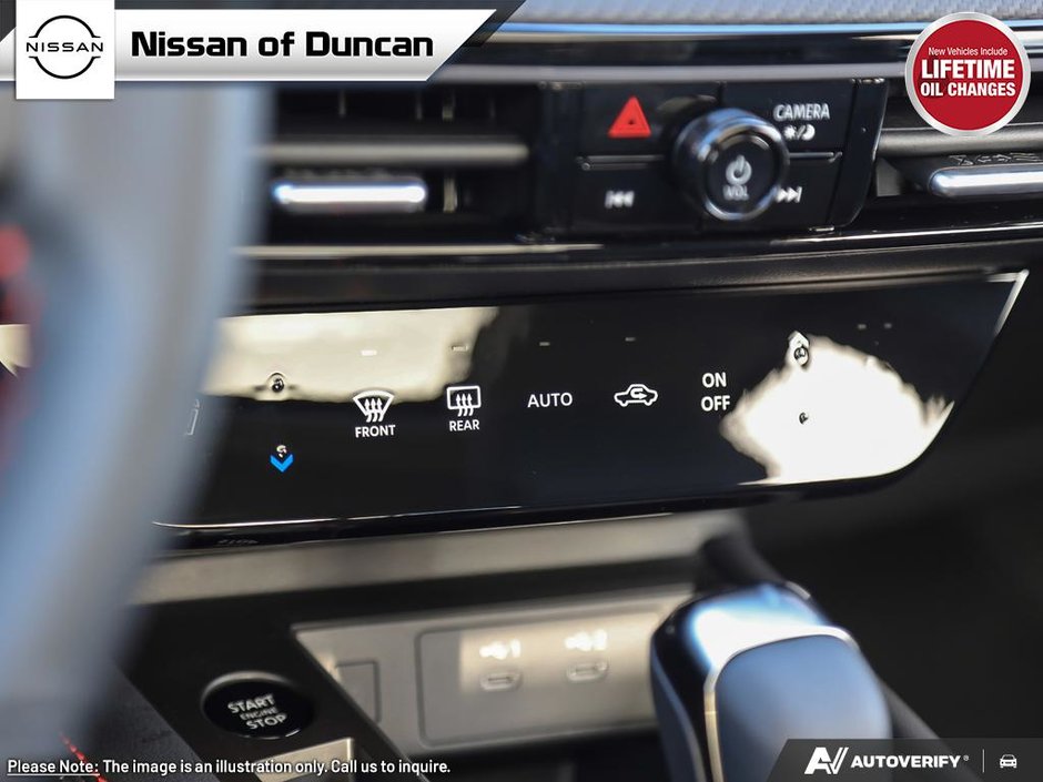 2025 Nissan Kicks SR PREMIUM-23