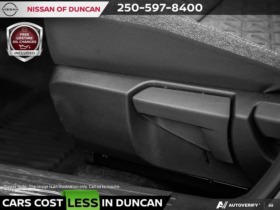 2026 Nissan Kicks SV Premium AWD-25