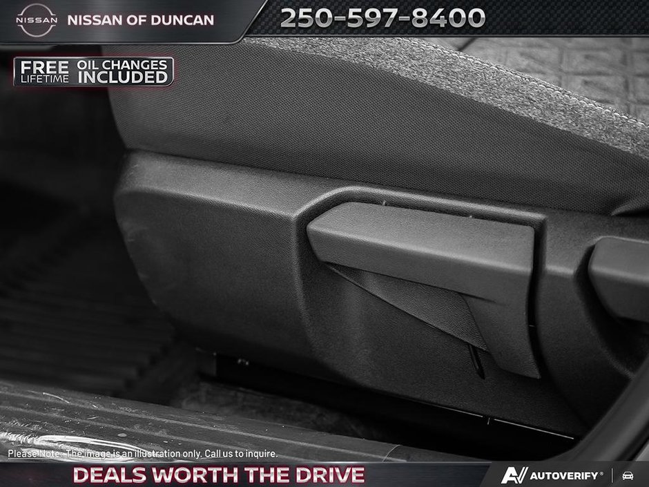 2026 Nissan Kicks SV AWD-24