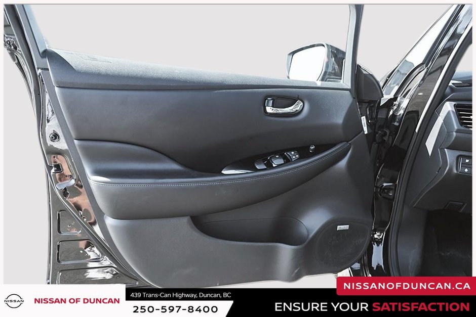 2023 Nissan Leaf SL Plus-10