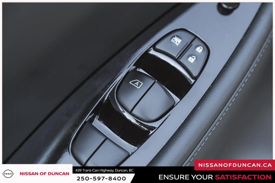 2023 Nissan Leaf SL Plus-11