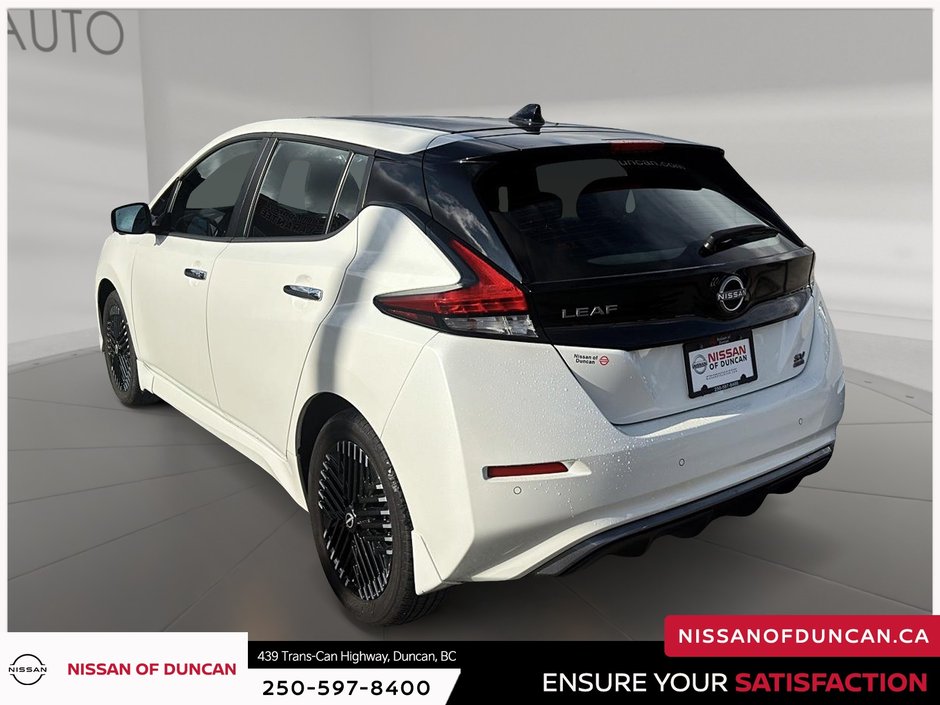 2023 Nissan Leaf SV Plus-3