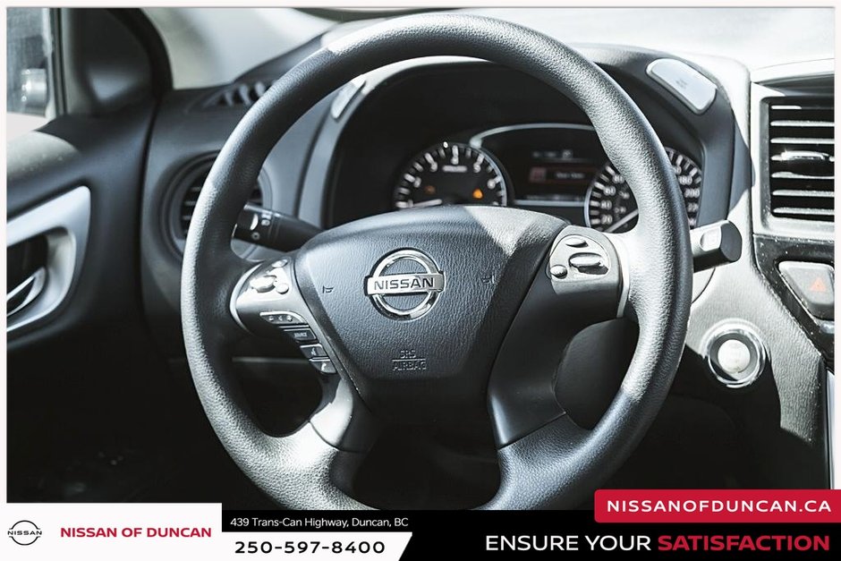 2018 Nissan Pathfinder S-18