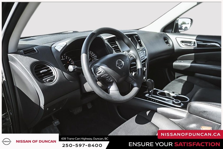 2018 Nissan Pathfinder S-11