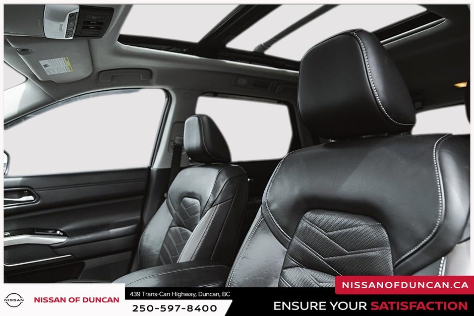 2022 Nissan Pathfinder Platinum-12
