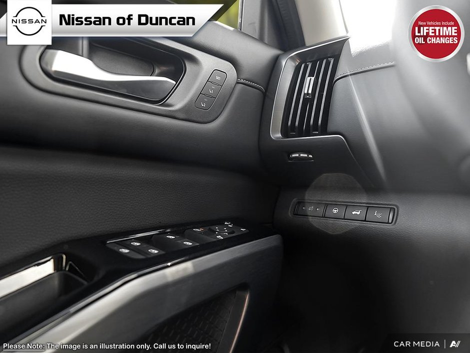 2025 Nissan Pathfinder SL-15