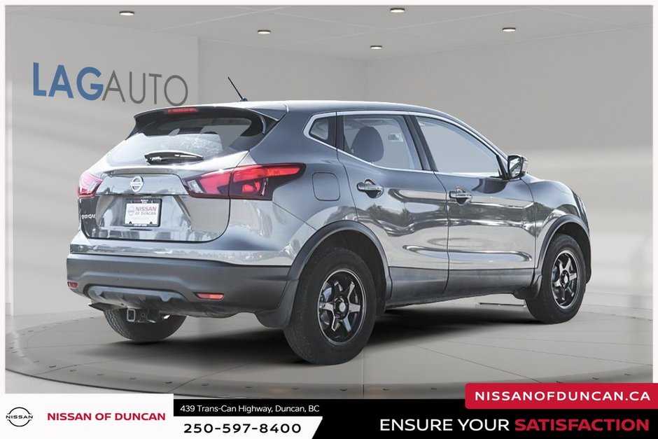2017 Nissan Qashqai S-5