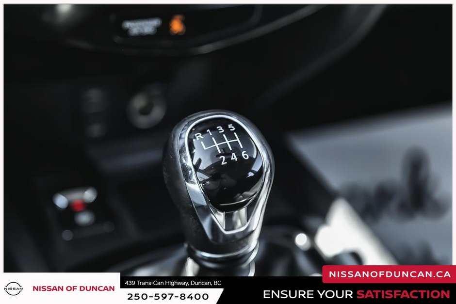 2017 Nissan Qashqai S-25