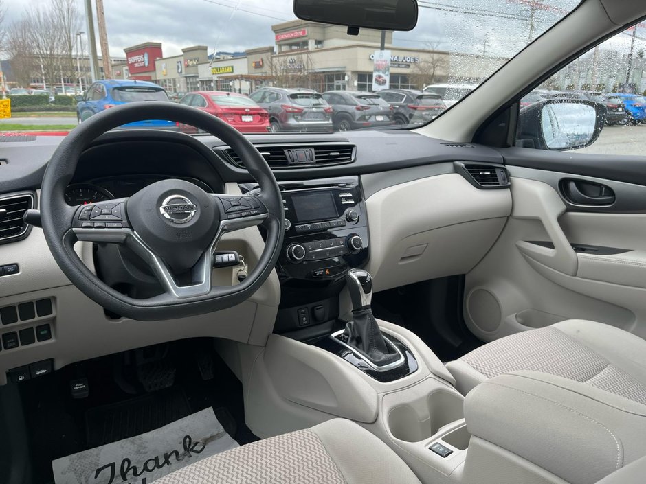 2018 Nissan Qashqai S AWD | Heated Seats | ONLY 67xxxkms!-13
