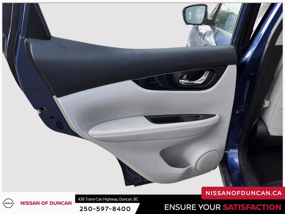 2018 Nissan Qashqai S-8