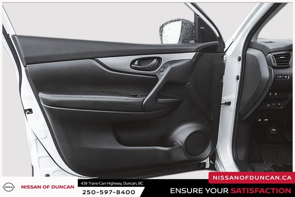 2023 Nissan Qashqai S-10