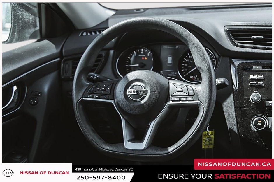 2017 Nissan Rogue S-15
