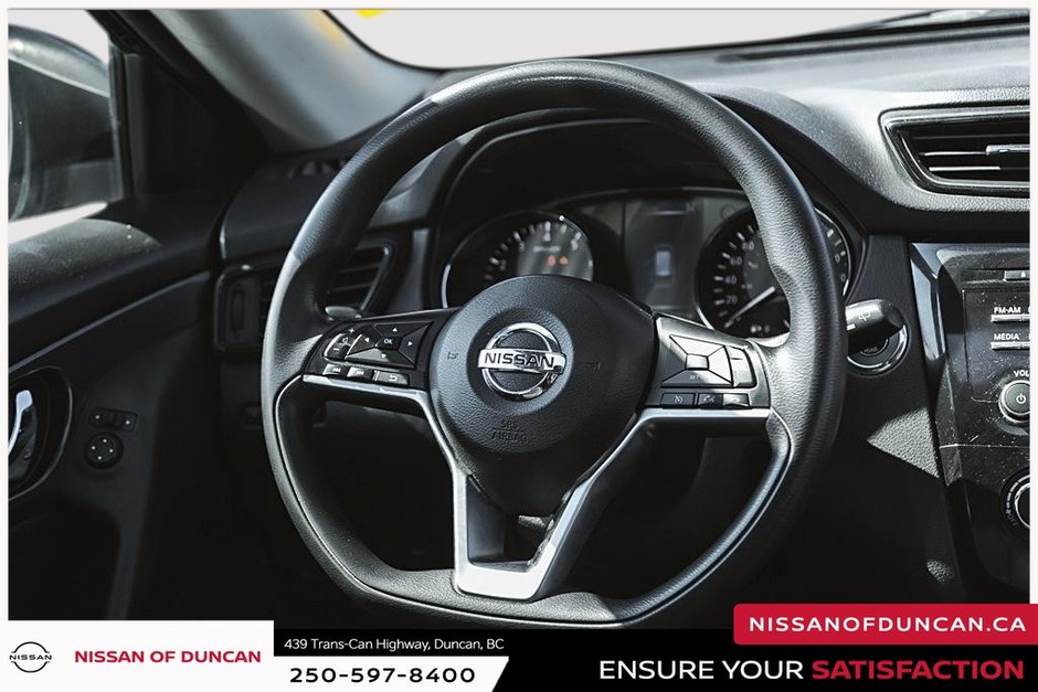 2017 Nissan Rogue SV-17