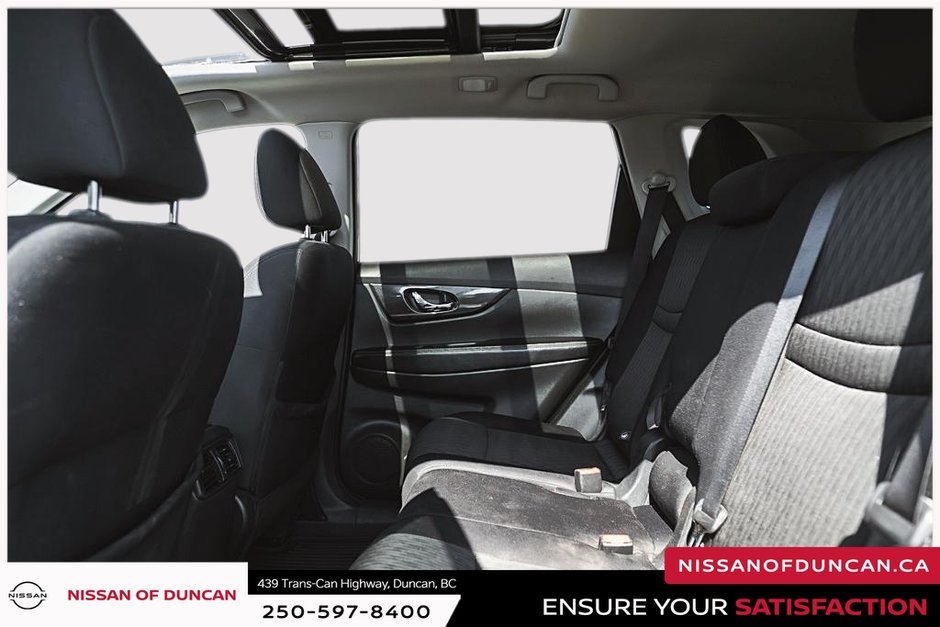 2017 Nissan Rogue SV-15
