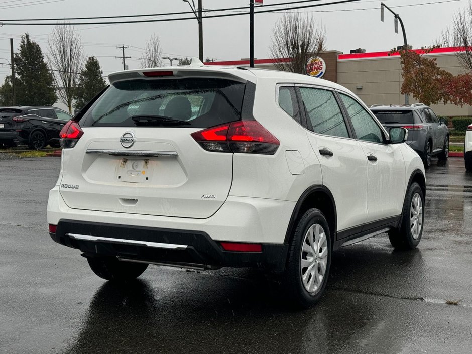 2018 Nissan Rogue S-4