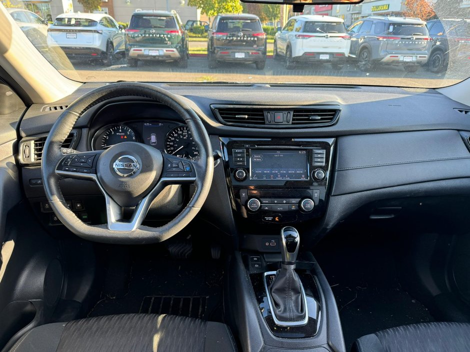 2019 Nissan Rogue SV AWD | Panoroof | Remote Start | ONLY 36K!!-13