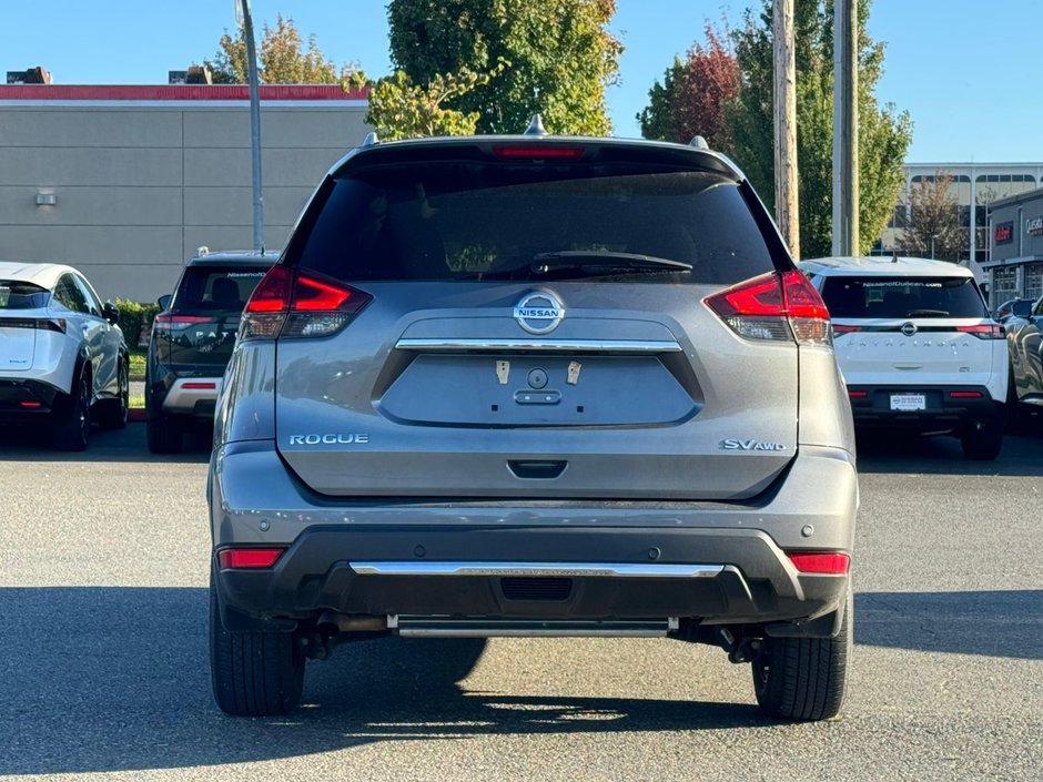 2019 Nissan Rogue SV AWD | Panoroof | Remote Start | ONLY 36K!!-6