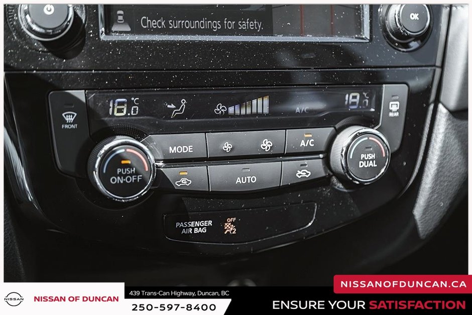 2019 Nissan Rogue SL-28