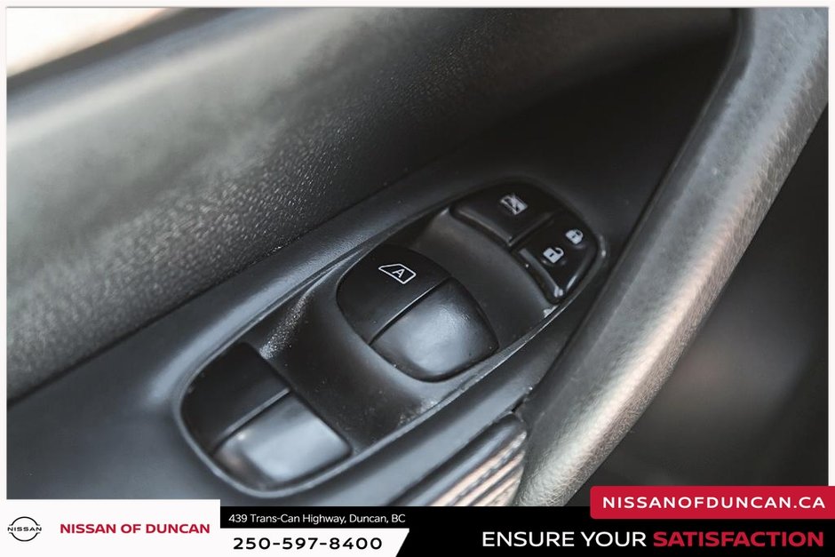 2019 Nissan Rogue S-20
