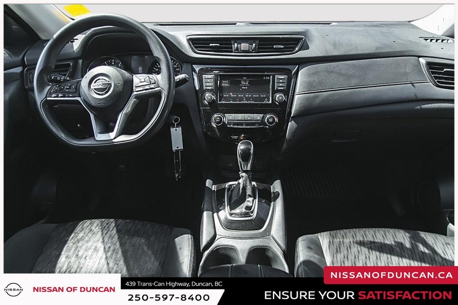 2019 Nissan Rogue S-14