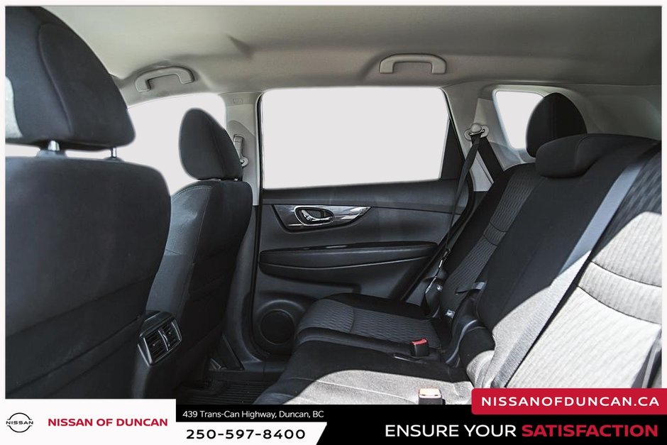 2019 Nissan Rogue SV-13