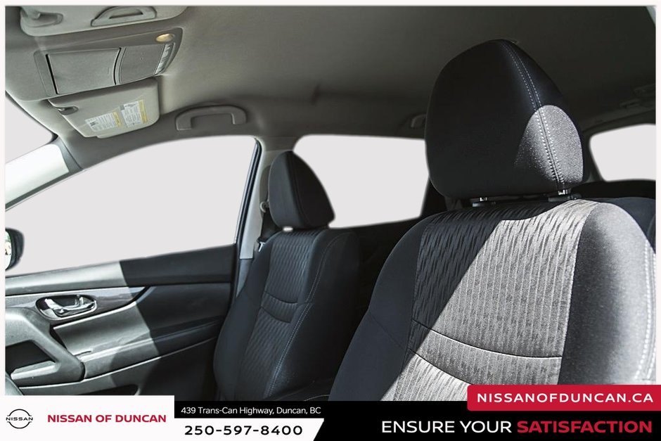 2019 Nissan Rogue SV-12