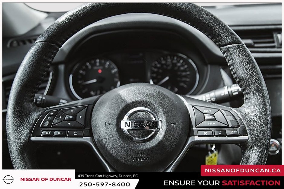 2020 Nissan Rogue SV-22
