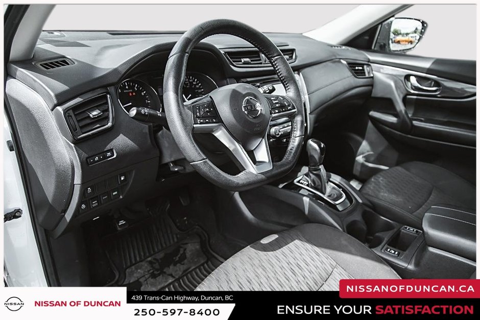 2020 Nissan Rogue SV-10