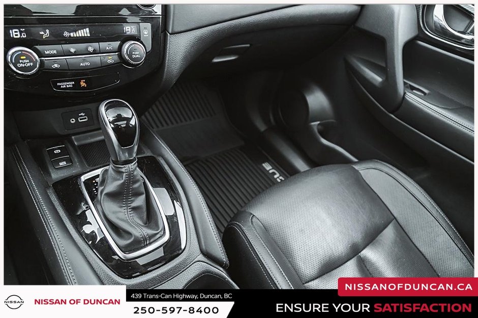 2020 Nissan Rogue SL-29
