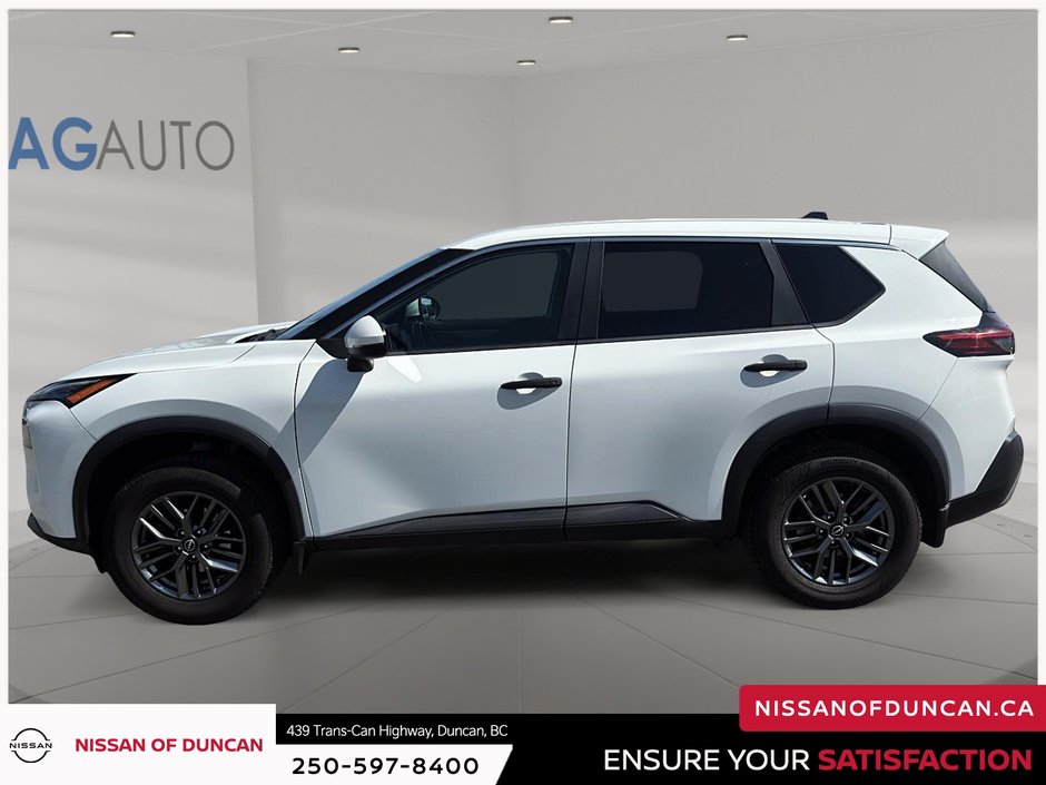2022 Nissan Rogue S-4
