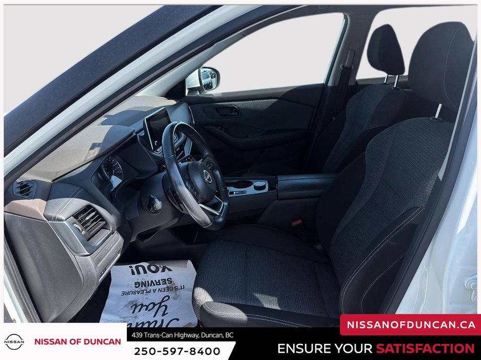 2022 Nissan Rogue S-8