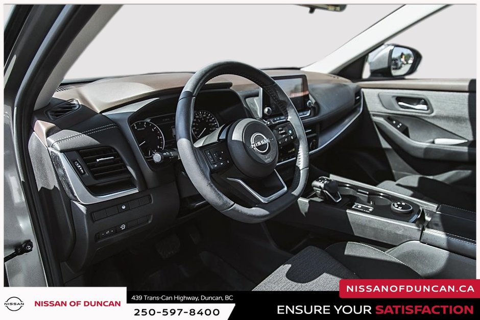 2023 Nissan Rogue SV-10