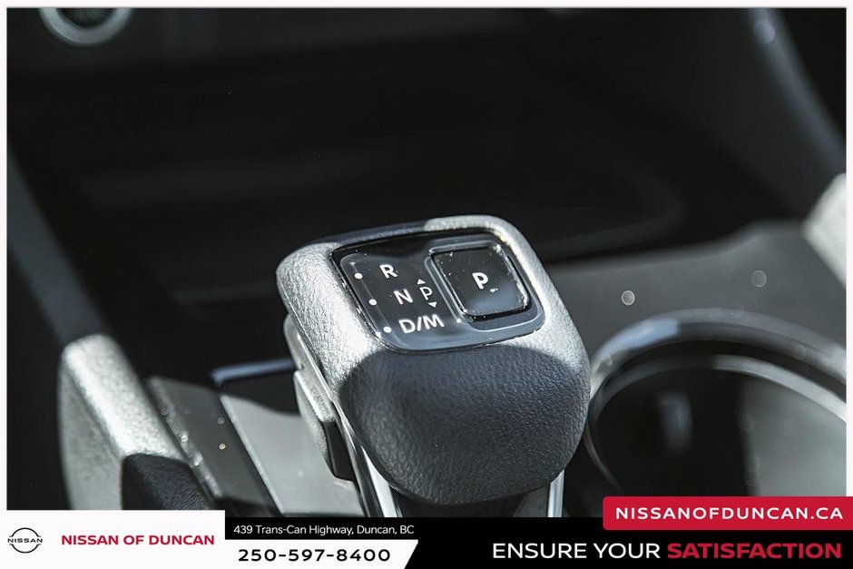 2023 Nissan Rogue SV-27