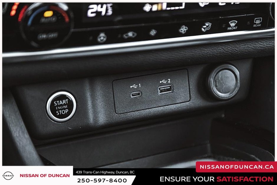 2023 Nissan Rogue SV-28