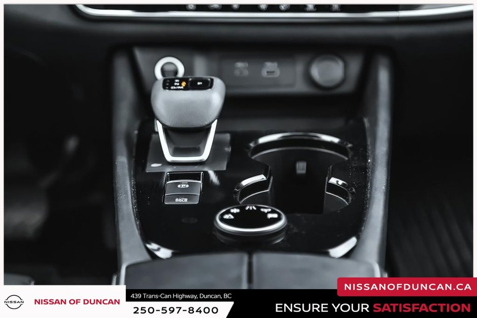 2023 Nissan Rogue SV-21