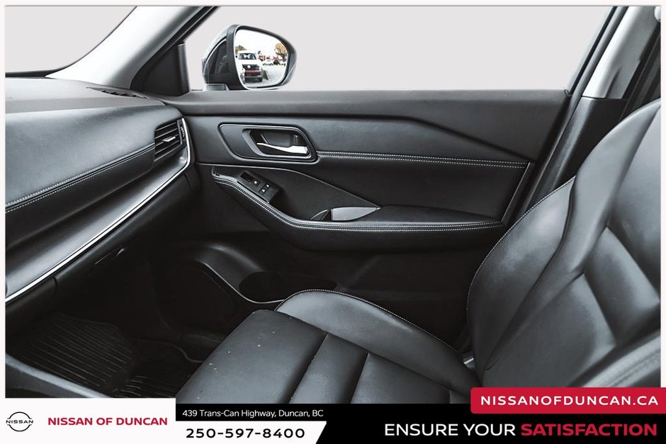 2023 Nissan Rogue SV-32