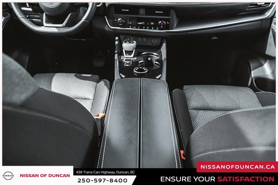 2024 Nissan Rogue SV-21