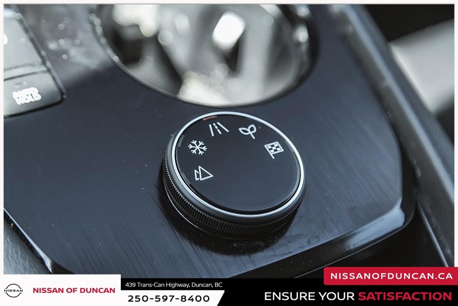 2024 Nissan Rogue S-30