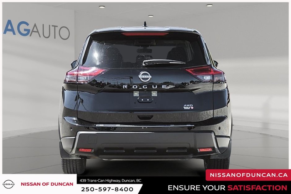 2024 Nissan Rogue S-4