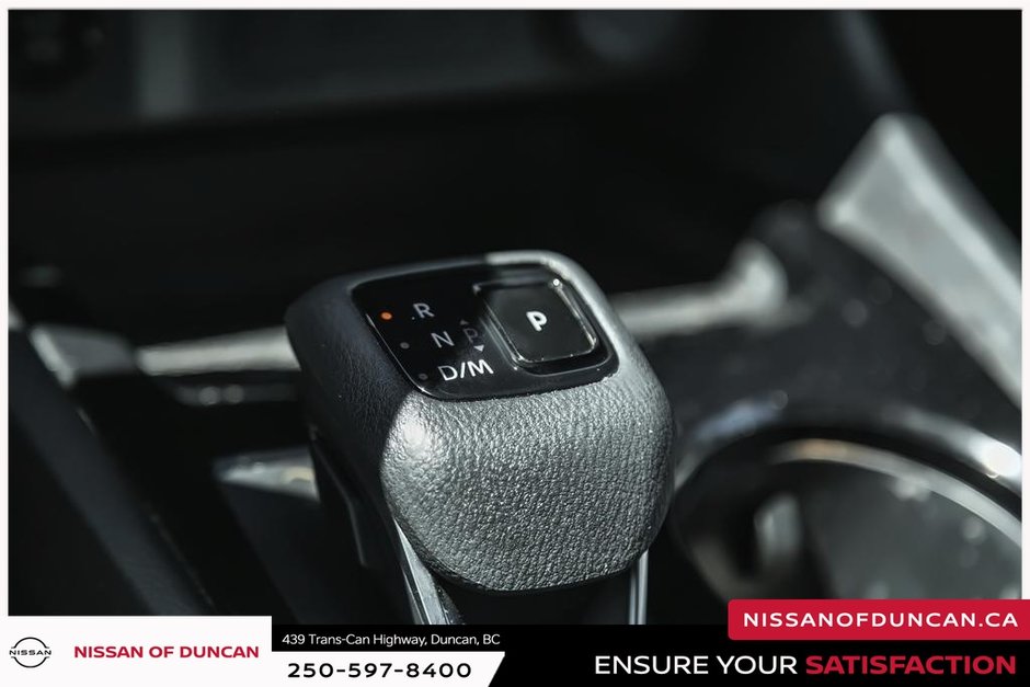 2024 Nissan Rogue S-29