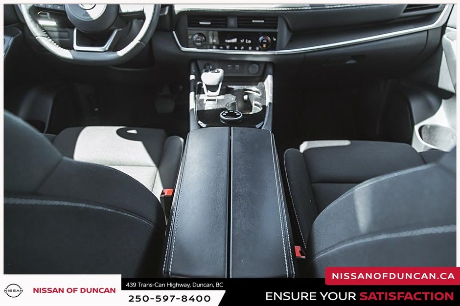 2024 Nissan Rogue S-19