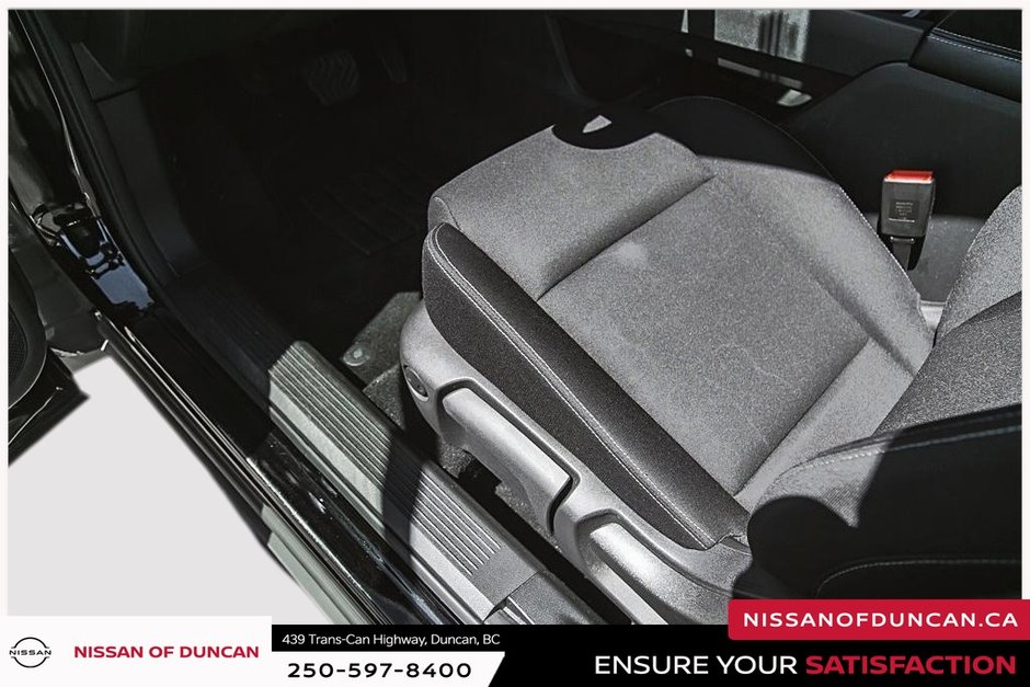 2024 Nissan Rogue S-12