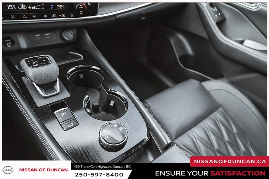 2024 Nissan Rogue Platinum-29