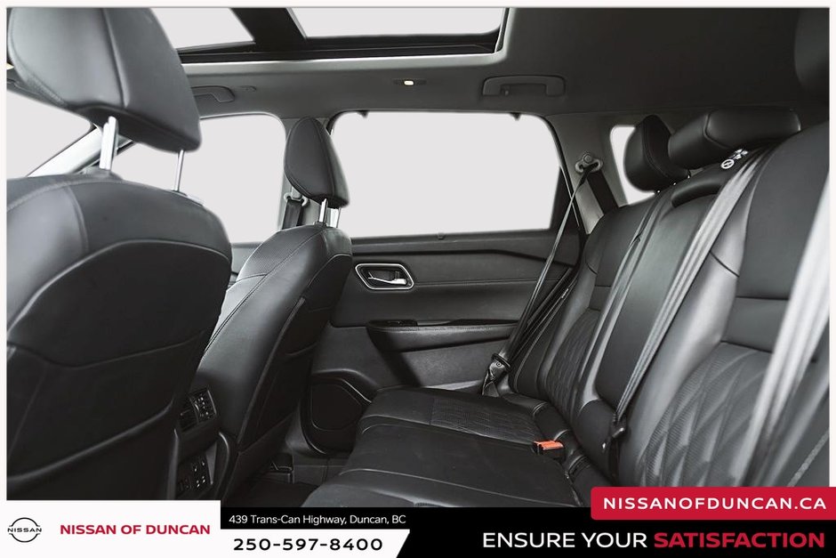2024 Nissan Rogue Platinum-14