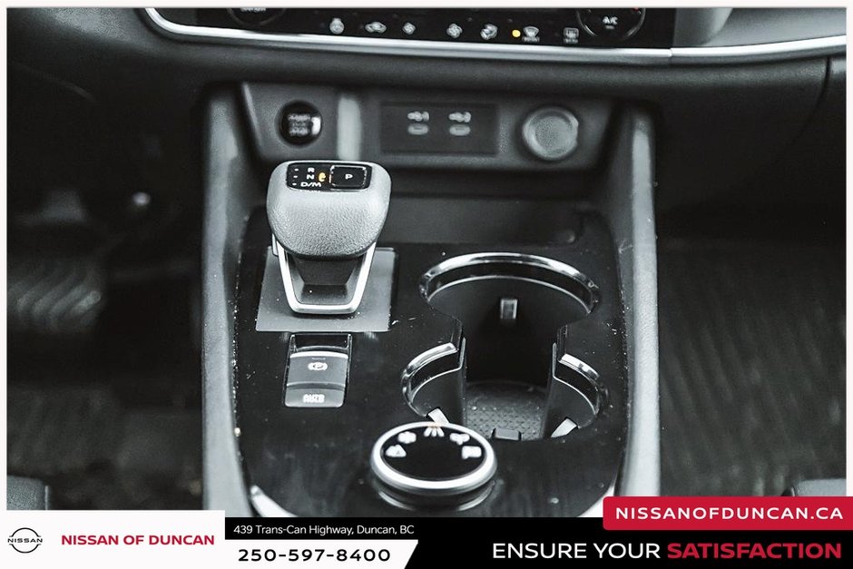 2024 Nissan Rogue S-18