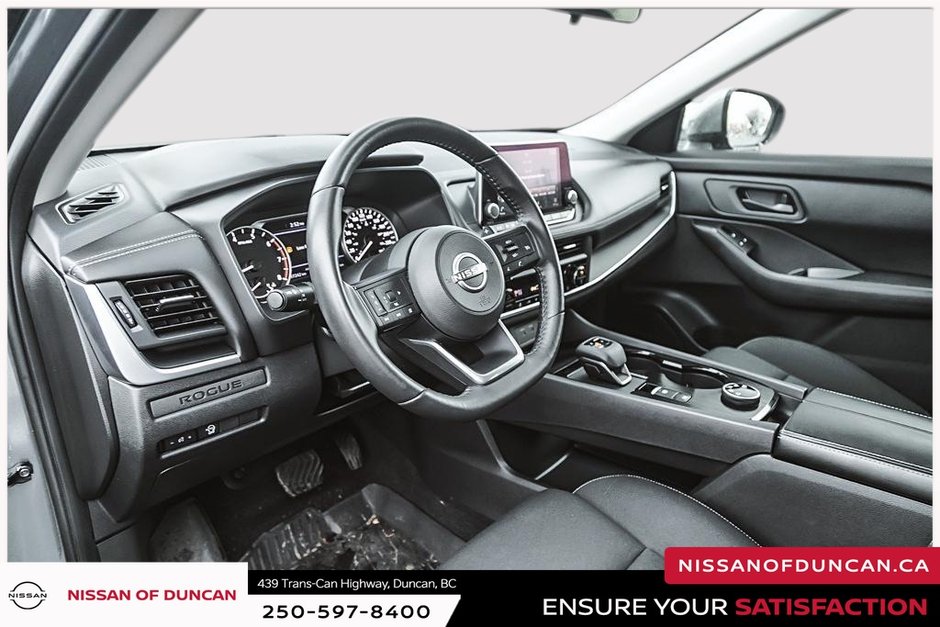 2024 Nissan Rogue S-9